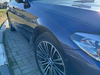 2019 BMW 5 серии 530e VII (G30/G31/G38), синий, 2690000 рублей, вид 5