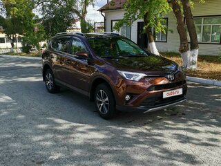 2017 Toyota RAV4 IV (XA40) Рестайлинг, коричневый, 2450000 рублей, вид 3
