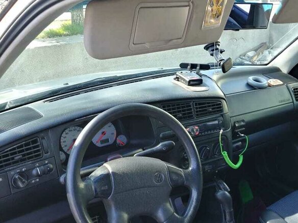 1998 Volkswagen Golf III, серебристый, 247000 рублей - вид 4
