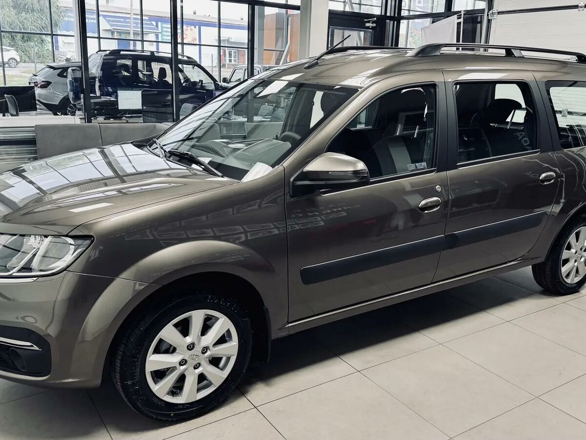 Открыть фотографии: Lada (ВАЗ) Largus I Рестайлинг