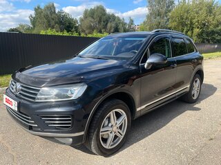 2016 Volkswagen Touareg II Рестайлинг, синий, 3250000 рублей, вид 1