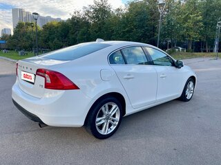 2013 Volvo S60 II, белый, 1855000 рублей, вид 4