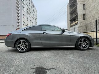 2015 Mercedes-Benz E-Класс 200 IV (W212, S212, C207) Рестайлинг, серый, 2590000 рублей, вид 3