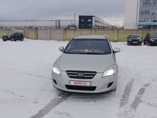 2008 Kia Ceed I, серебристый, 660000 рублей, вид 1