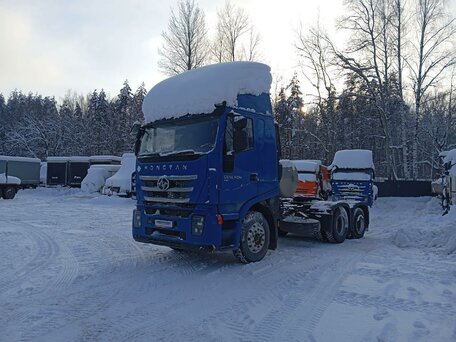 2023 IVECO-Hongyan 6x4 (CQ4256), синий, 4181100 рублей, вид 1