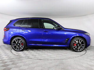 2026 BMW X5 M60i IV (G05/G18) Рестайлинг, синий, 21300000 рублей, вид 4