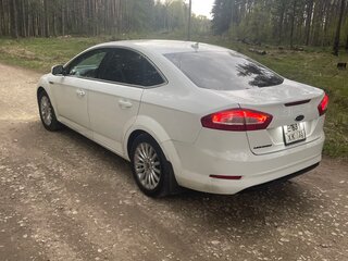 2011 Ford Mondeo IV Рестайлинг, белый, 870000 рублей, вид 3