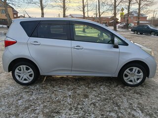2012 Toyota Ractis II, серый, 1320000 рублей, вид 3