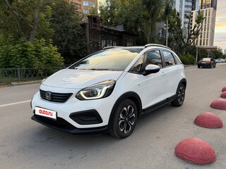 2020 Honda Fit Crosstar IV, белый, 1830000 рублей, вид 1