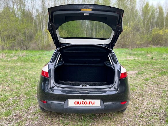 2009 Renault Megane III, чёрный, 500000 рублей - вид 8