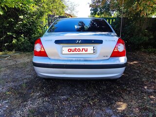 2004 Hyundai Elantra III (XD2) Рестайлинг, серебристый, 300000 рублей, вид 3