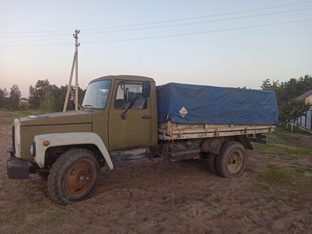 1994 ГАЗ 3307, зелёный, 230000 рублей, вид 4