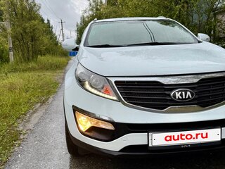 2013 Kia Sportage III, белый, 1280000 рублей, вид 1