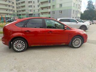 2008 Ford Focus II Рестайлинг, красный, 540000 рублей, вид 3