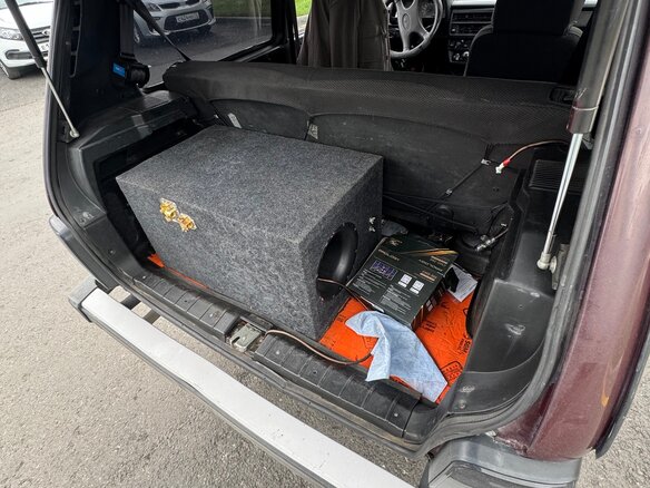 2013 Lada (ВАЗ) 2121 (4x4) I Рестайлинг, пурпурный, 220000 рублей - вид 6