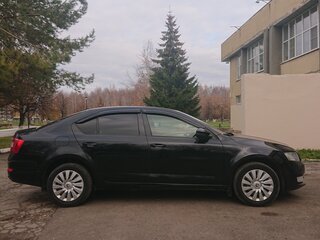 2016 Skoda Octavia III (A7), чёрный, 1100000 рублей, вид 5