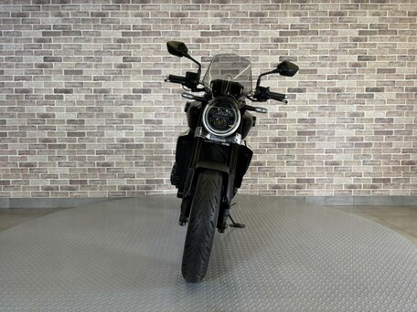2021 Honda CB 1000R, чёрный, 945000 рублей, вид 5