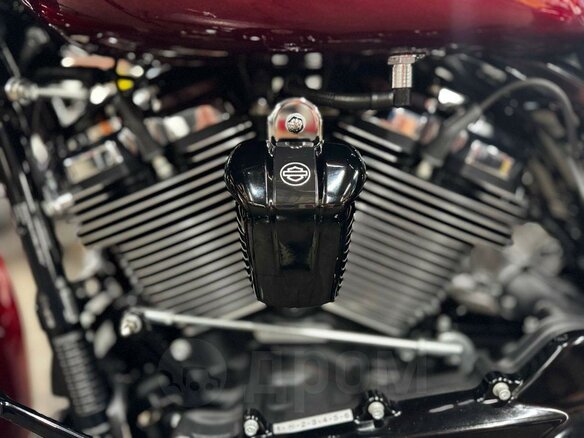 2017 Harley-Davidson Road Glide, пурпурный, 1980000 рублей - вид 30