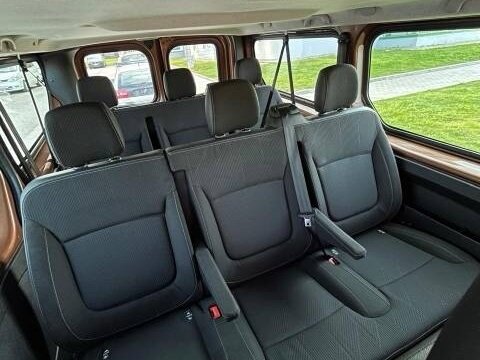 2020 Renault Trafic III, коричневый, 3200000 рублей - вид 8