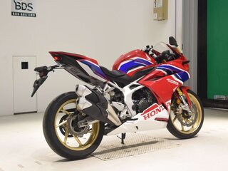 2020 Honda CBR 250R, красный, 479000 рублей, вид 4