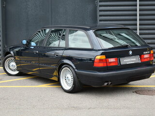 1995 BMW 5 серии 540i III (E34), синий, 3950000 рублей, вид 5