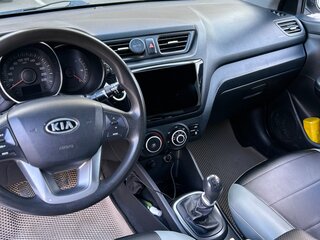 2012 Kia Rio III, серебристый, 580000 рублей, вид 4