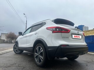 2019 Nissan Qashqai II Рестайлинг, белый, 2450000 рублей, вид 5