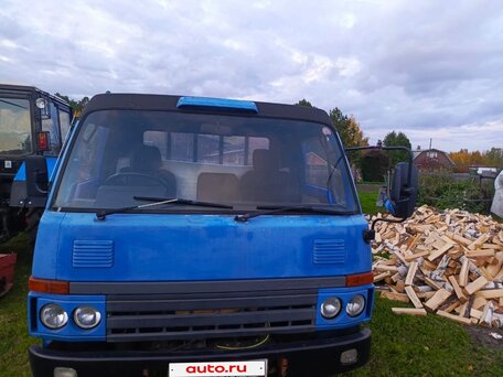 1987 Nissan Atlas, синий, 850000 рублей, вид 5