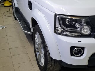 2014 Land Rover Discovery IV Рестайлинг, белый, 2500000 рублей, вид 3
