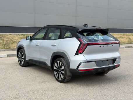 2026 Geely Atlas II, серебристый, 2800000 рублей, вид 5