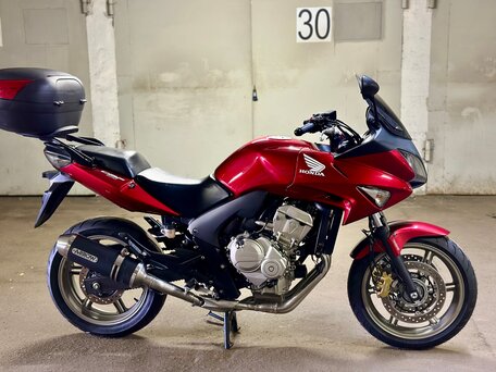 2008 Honda CBF 600, красный, 580000 рублей, вид 1