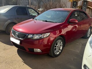 2010 Kia Cerato 6-speed II, красный, 820000 рублей, вид 1