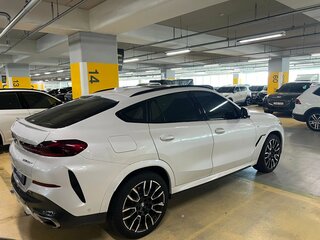 2023 BMW X6 30d III (G06) Рестайлинг, белый, 9999000 рублей, вид 5