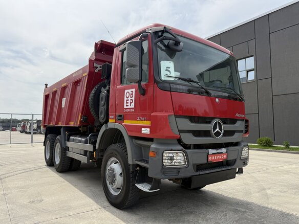 2018 Mercedes-Benz Actros, красный, 9980000 рублей