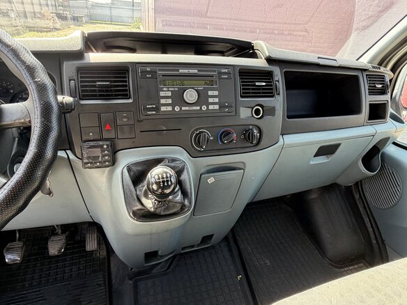 2013 Ford Transit, серебристый, 890000 рублей - вид 16