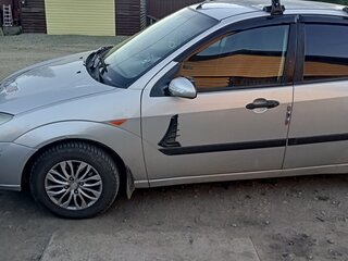 2002 Ford Focus I Рестайлинг, серебристый, 400000 рублей, вид 5
