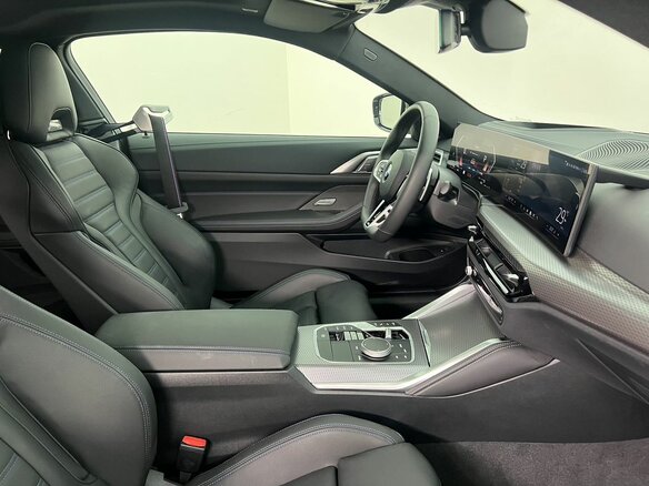 2025 BMW 4 серии 420i G22, G23, G26 Рестайлинг, белый - вид 15