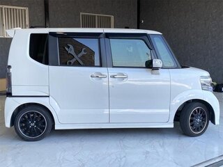 2017 Honda N-BOX I Рестайлинг, белый, 680000 рублей, вид 5