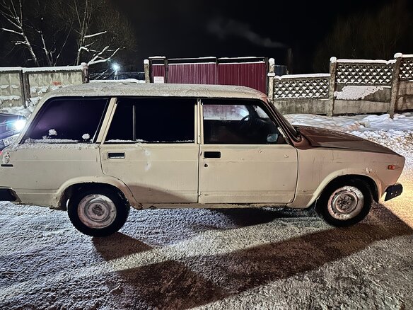 1996 Lada (ВАЗ) 2104 5-speed, белый, 83000 рублей - вид 2
