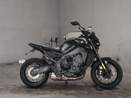 2023 Yamaha MT-09 (FZ-09), чёрный, 810000 рублей, вид 3