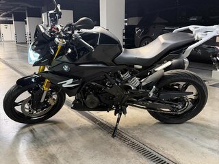 BMW G 310 R