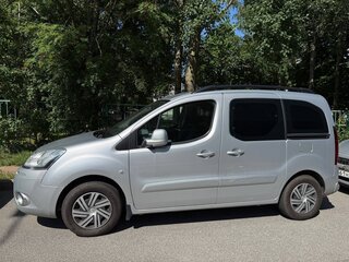 2013 Citroen Berlingo II Рестайлинг, серый, 795000 рублей, вид 2