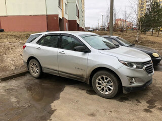 2018 Chevrolet Equinox III, серый, 1900000 рублей, вид 2