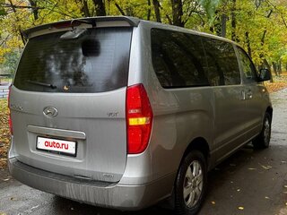 2016 Hyundai Grand Starex, серебристый, 2100000 рублей, вид 4