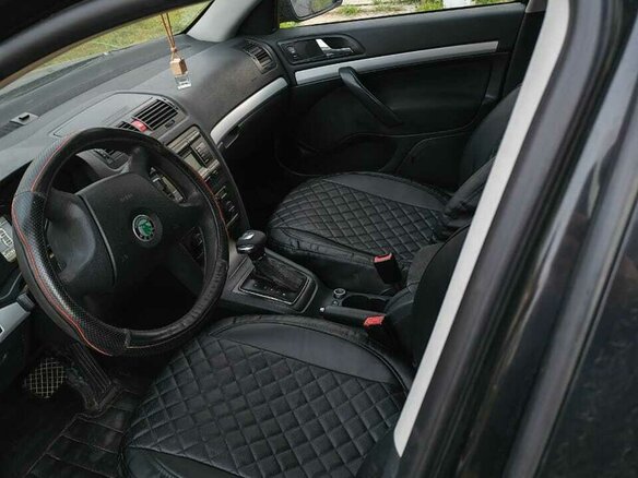 2008 Skoda Octavia II (A5), чёрный, 420000 рублей - вид 5