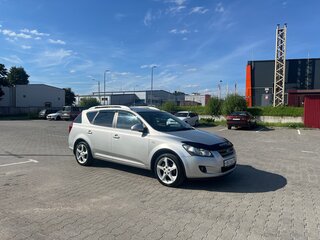 2008 Kia Ceed I, серебристый, 700000 рублей, вид 4