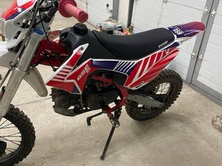 2020 BSE MX 125, красный, 65000 рублей, вид 3