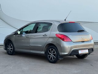 2011 Peugeot 308 I Рестайлинг, бежевый, 460000 рублей, вид 5