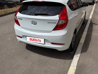 2015 Hyundai Solaris I Рестайлинг, белый, 820000 рублей, вид 4