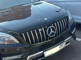 2015 Mercedes-Benz M-Класс 300 III (W166), чёрный, 2500000 рублей, вид 1